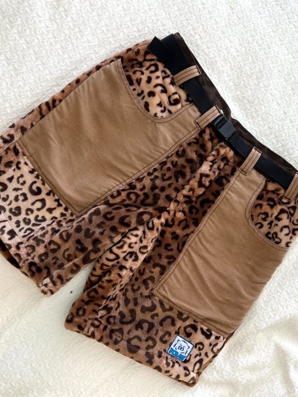 Funky Polar Short - Furry - Cheetah Print with Belt - Size 32 - Picture 5 of 14